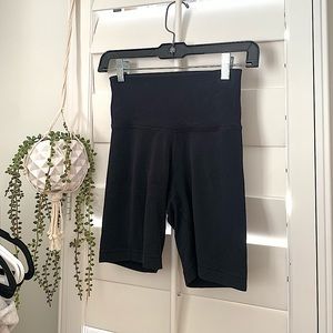 TnaBUTTER biker shorts